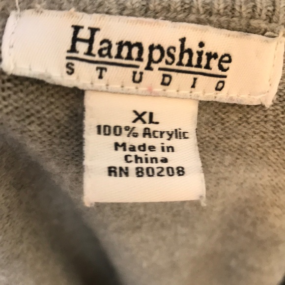 Sweater - Picture 7 of 7